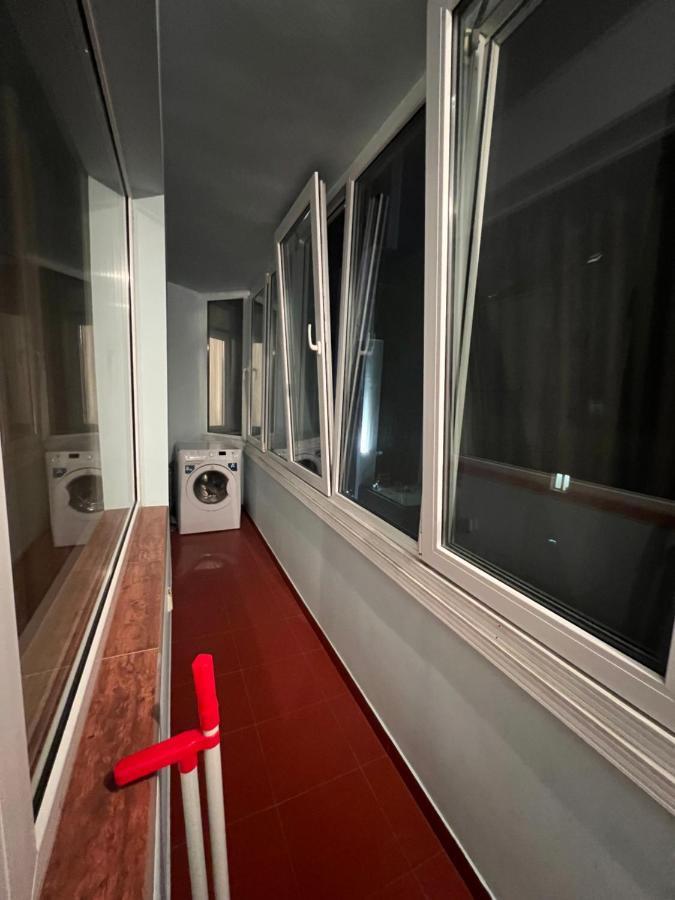 Chaika Sea Apartment Varna Exteriör bild